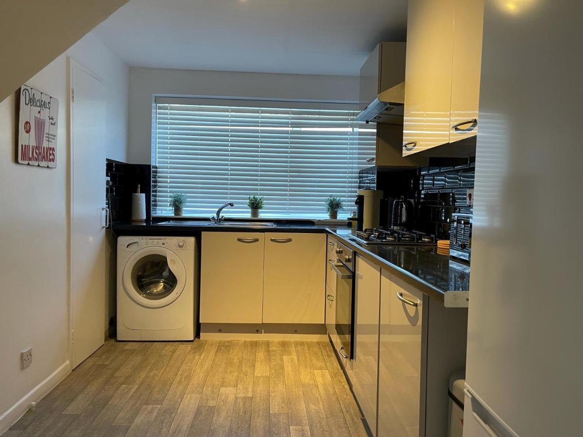 Brighton Square Townhouse Apartment ภายนอก รูปภาพ